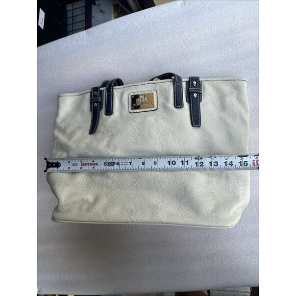 Rowallan White & Navy Leather Tote Bag With Metal Logo Plate - Picture 10 of 16